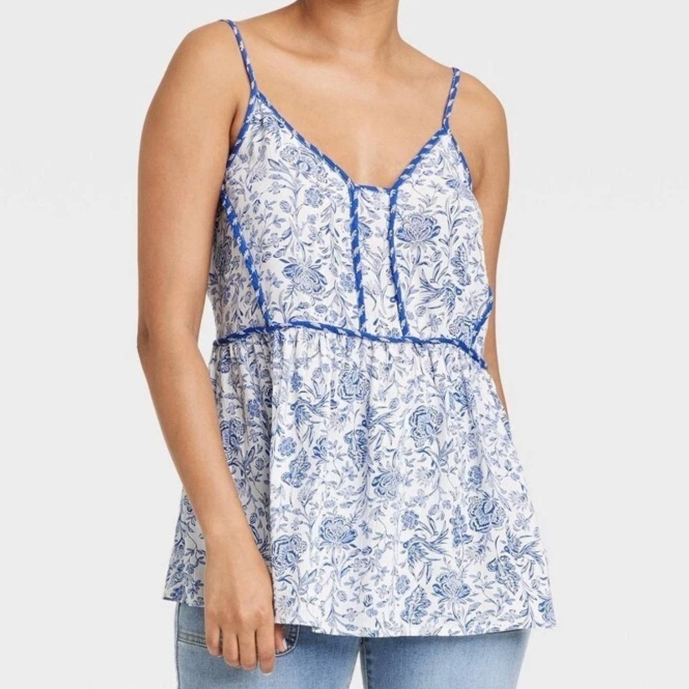 Knox Rose Womens Medium Spaghetti Strap Top Floral Flowy Cottagecore Boho NEW